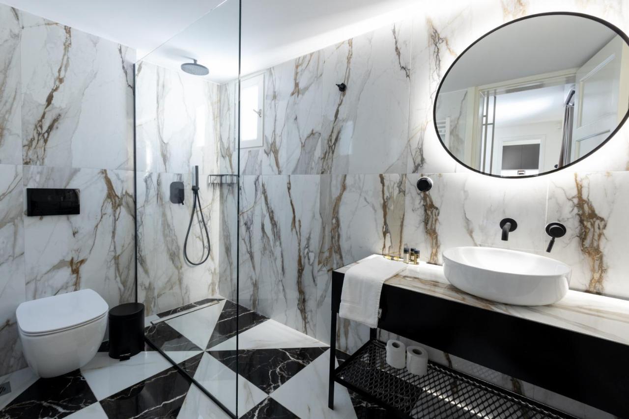 Meno Suite With Private Terrace - Jaccuzzi, Acropolis View Atenas Exterior foto